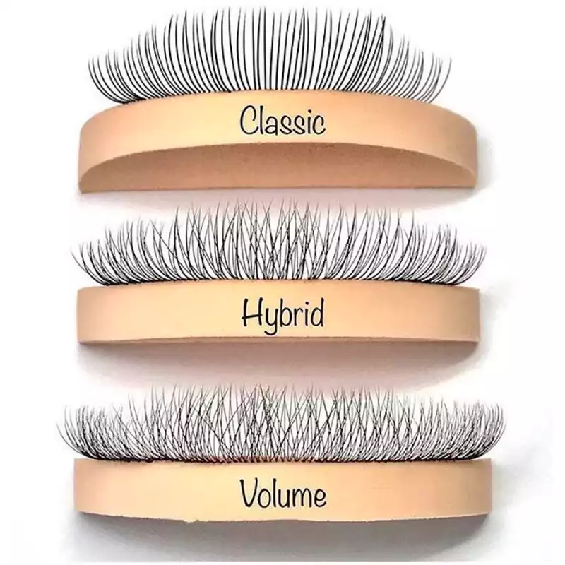 classic hybrid and volume lashes