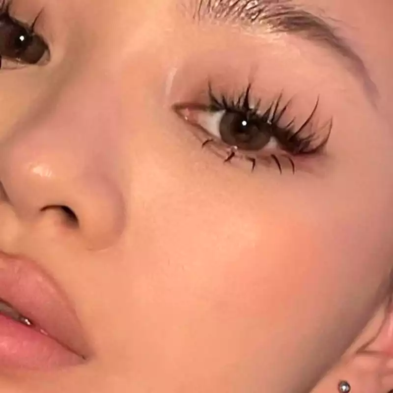 The 'Manga Lashes' Trend Is Taking Over TikTok — See Photos