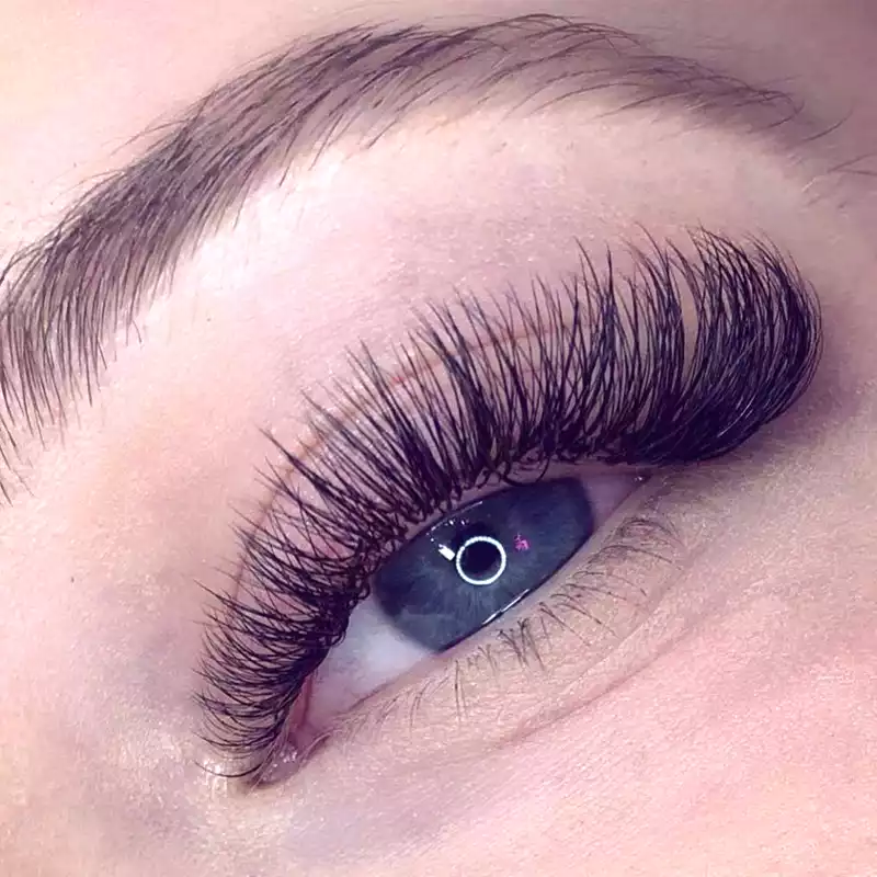 Tyggegummi Lagring Faial Hybrid Lash Extensions: The Perfect Mix of Volume and Length