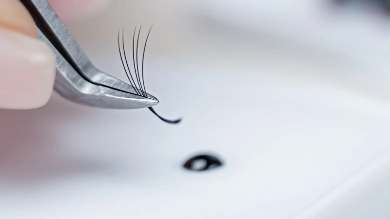 Store Eyelash Extension Glue